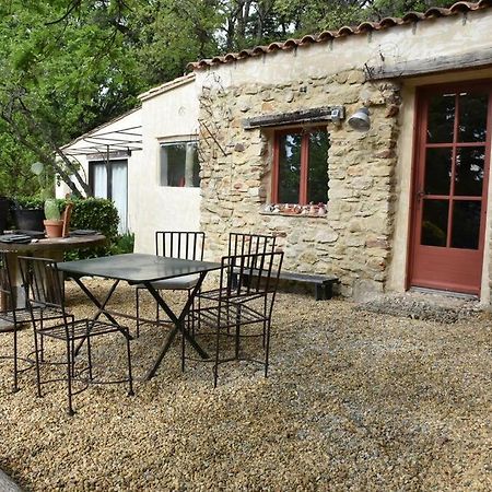 La Petite Maison Des Artistes Séguret Exterior foto